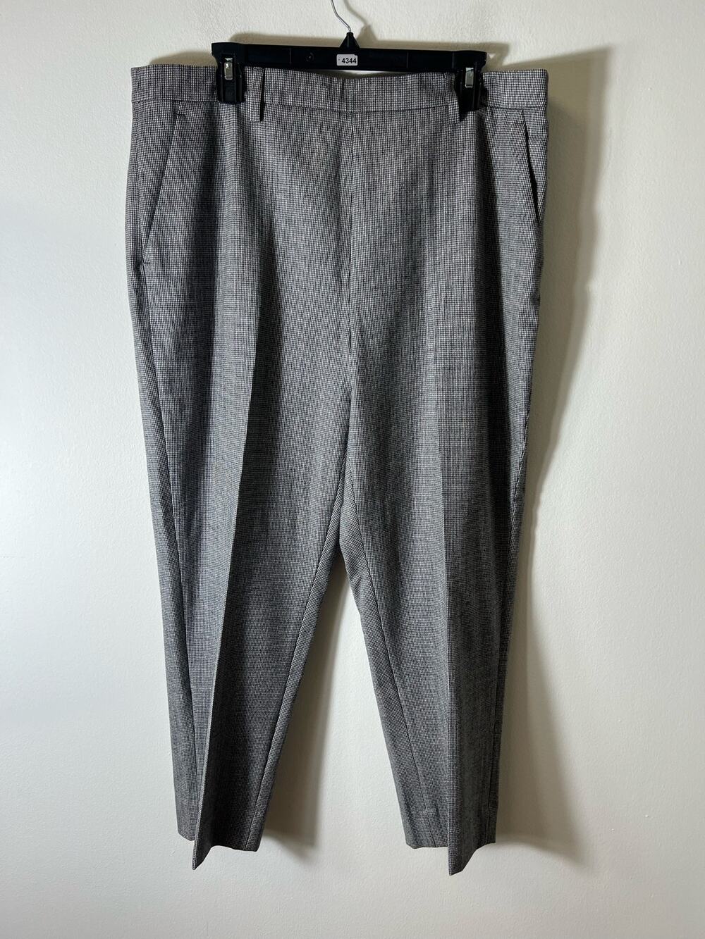 Piazza Sempione Dress Pants size 50 (italian) 34 (US)